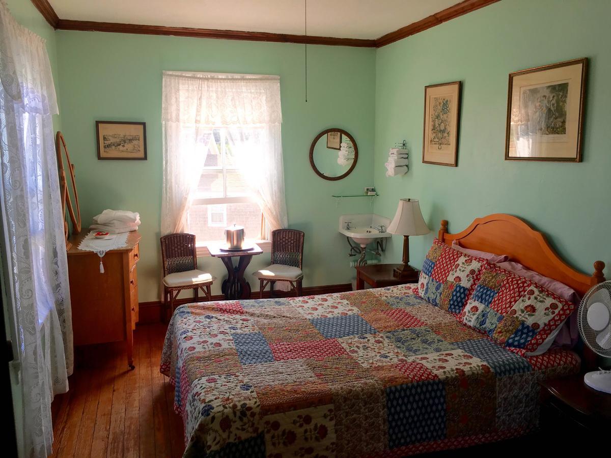 Narragansett Inn New Shoreham Buitenkant foto